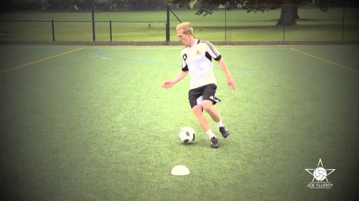 Learn how to do the Step Over Turn – Football Soccer Move Tutorial