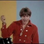 The Monkees – Daydream Believer (Official Music Video)