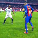 Neymar invents dribbling never seen in football!