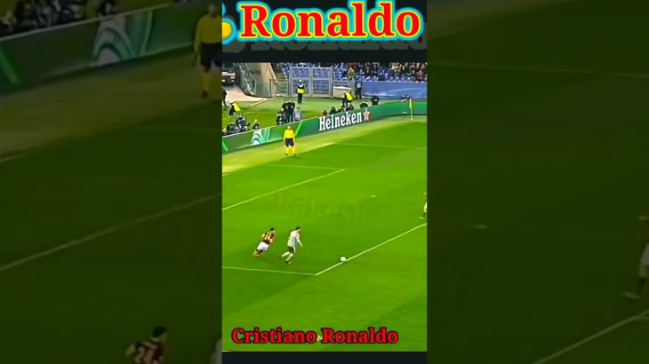Cr7 or me ? 🤫🔥 amazing Football SKILLS #viral Ronaldo chop skill #shorts