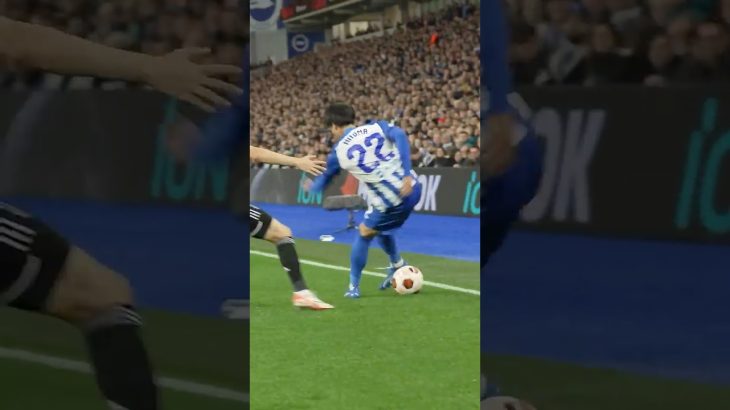Mitoma’s Cruyff Turn AGAINST Ajax! 🫨🇯🇵 #shorts #mitoma #brightonandhovealbion #ajax #europaleague