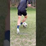 サッカー解説者がネイマールのドリブルを真似した結果#サッカー解説 #ドリブル練習 #エラシコ #shorts