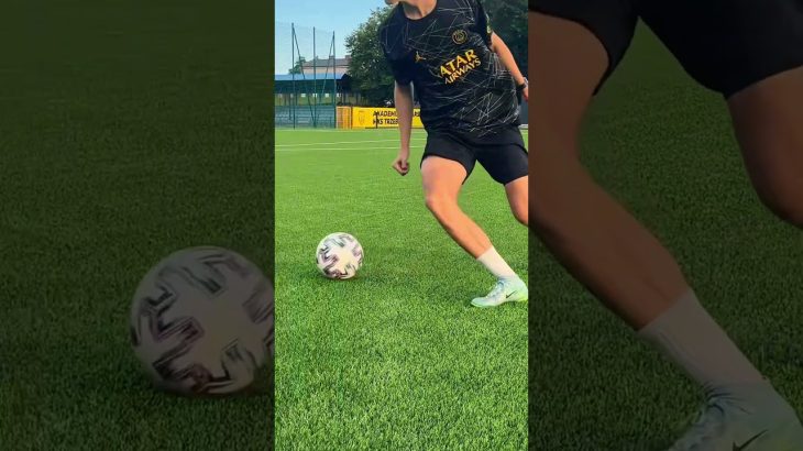 Learn The Ronaldo Chop Step-By-Step ⚽️🔥💪