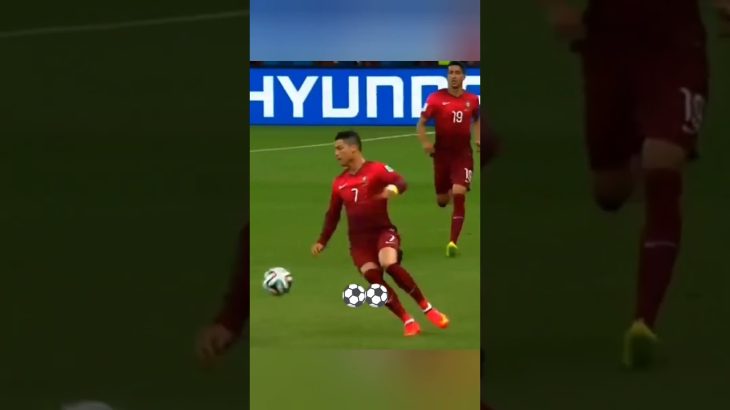 Top Cristiano Ronaldo skills level.The Era of Football.#ytshort #soccer #yt #trending #viralvideo