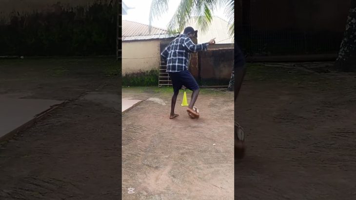 Ronaldo Chop 🇵🇹 dribbling tutorial #shorts #soccer #football #soccerskills #footballskills